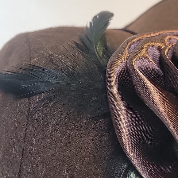 Nicole Marciano Brown‎ Wool Felt Coche/Bucket Hat Satin Ribbon Feather NWOT main image 6